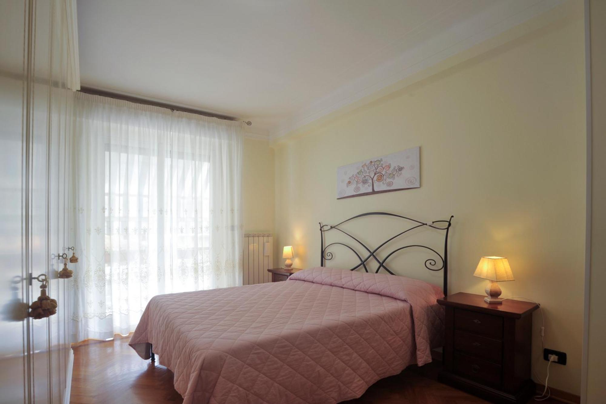 Appartamento Casa Carina Centro Citta Con Garage Privato Sanremo Esterno foto