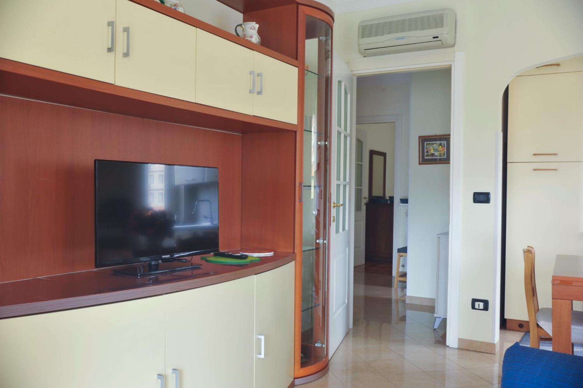 Appartamento Casa Carina Centro Citta Con Garage Privato Sanremo Esterno foto