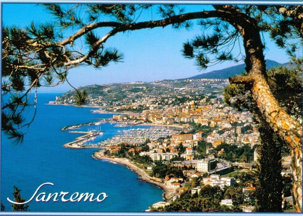 Appartamento Casa Carina Centro Citta Con Garage Privato Sanremo Esterno foto