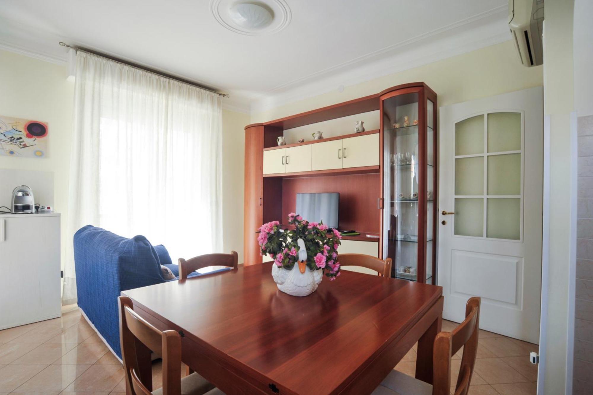 Appartamento Casa Carina Centro Citta Con Garage Privato Sanremo Esterno foto