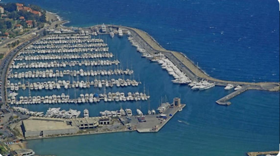 Appartamento Casa Carina Centro Citta Con Garage Privato Sanremo Esterno foto