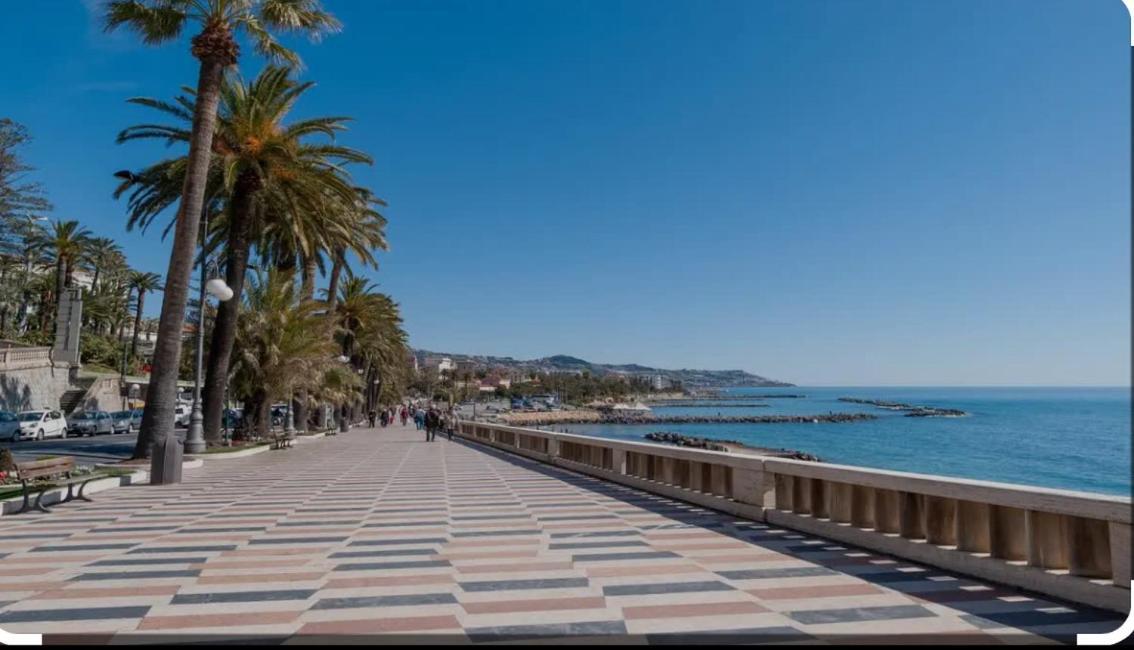 Appartamento Casa Carina Centro Citta Con Garage Privato Sanremo Esterno foto